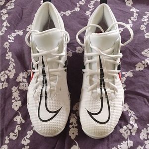 Nike Alpha Menace 3 Shark cleats
Men’s Size 8
Tried on once / brand new
